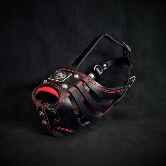 The ''Eros'' Basket Muzzle black & red BESTIA
